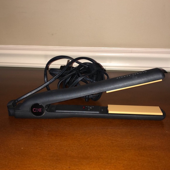 Other - CHI Original 1" Hair Straightening Ceramic Iron
